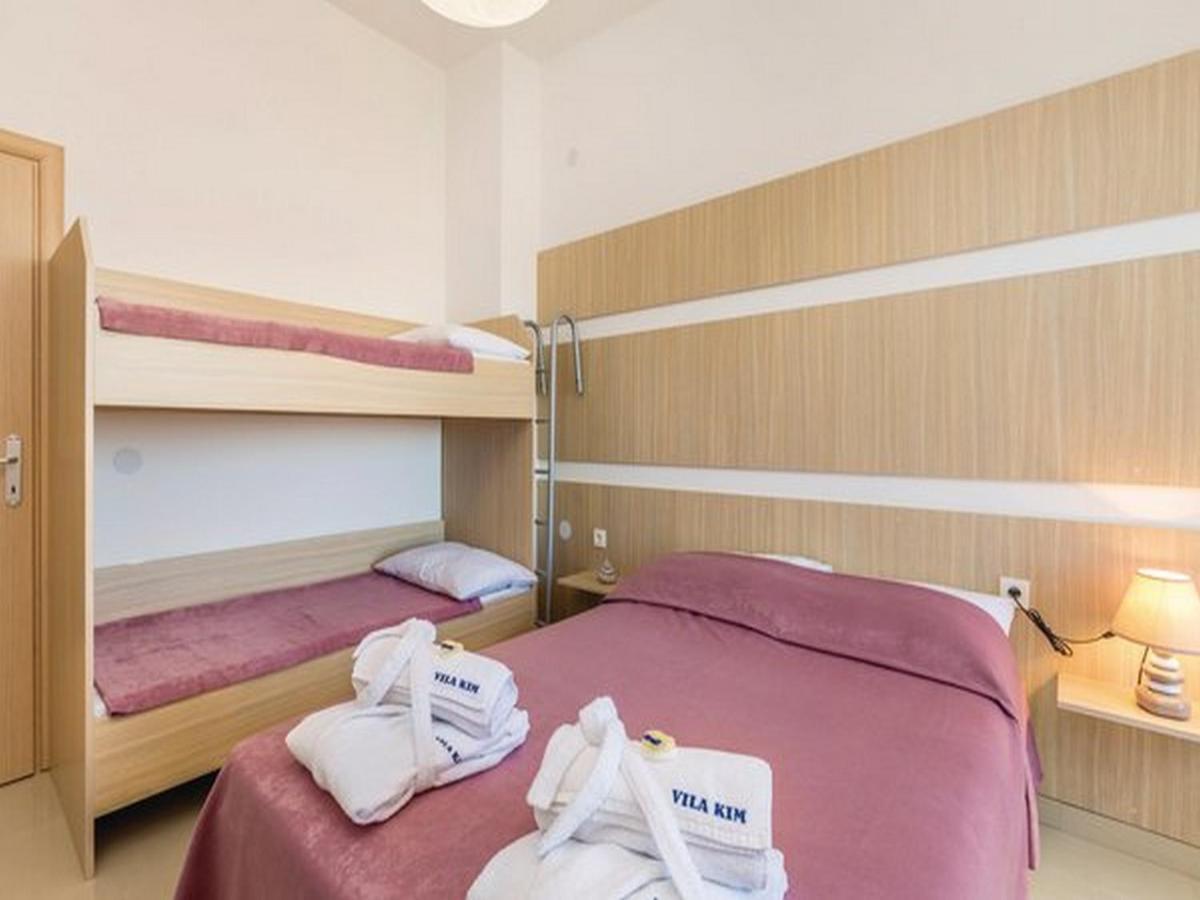 Apartments Villa Kim Ябланац Екстер'єр фото