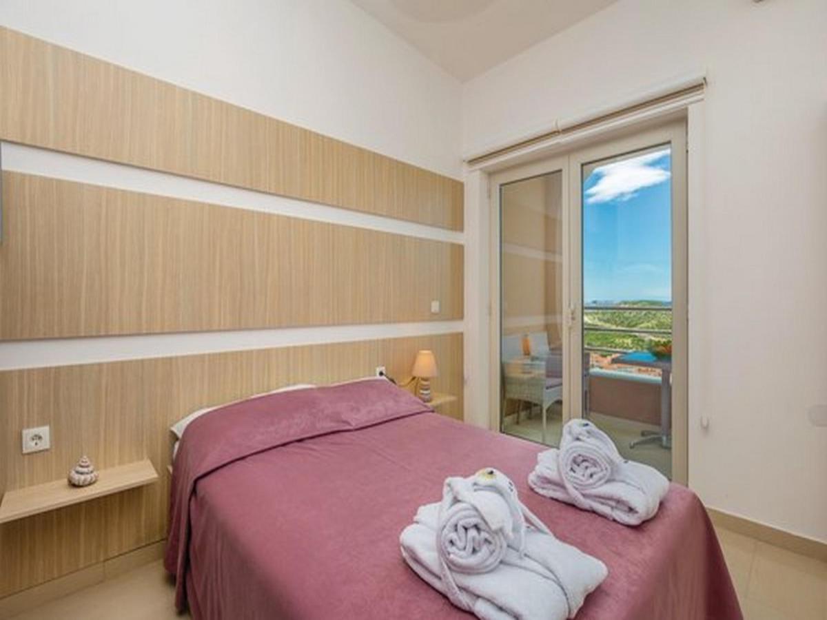 Apartments Villa Kim Ябланац Екстер'єр фото