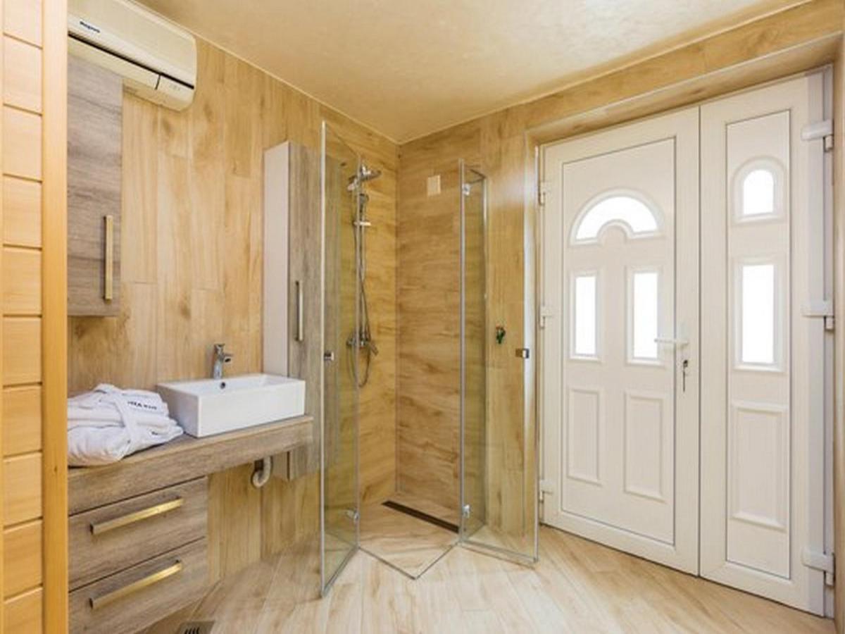 Apartments Villa Kim Ябланац Екстер'єр фото